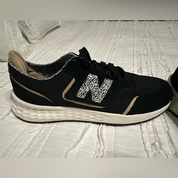 Women’s size 11 - Freshfoam X70 - black with cheetah print - Picture 1 of 5